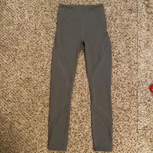 Green 7/8 Lululemon Leggings